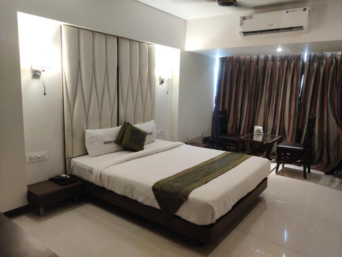 Staycation Holiday Navi Mumbai Exterior foto