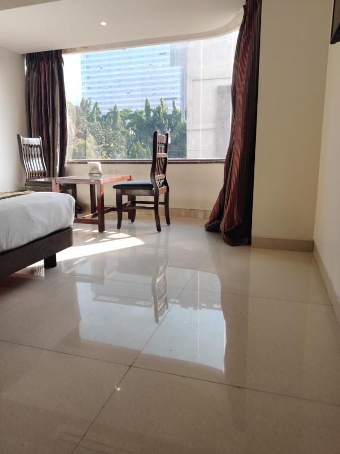 Staycation Holiday Navi Mumbai Exterior foto