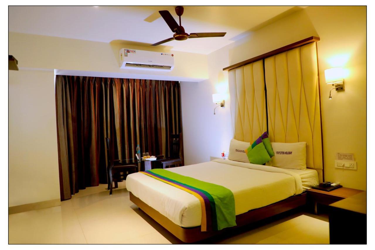 Staycation Holiday Navi Mumbai Exterior foto